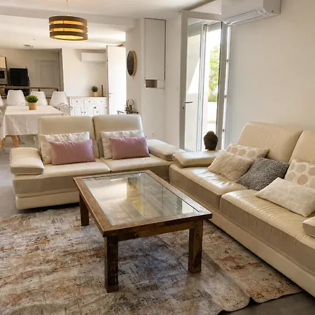 Casa vacanze La Maison Du Citronnier Est Climatisée Avec Garage à 5 Min à Pied Des Grands Buffets Et 10 Min Des Halles *