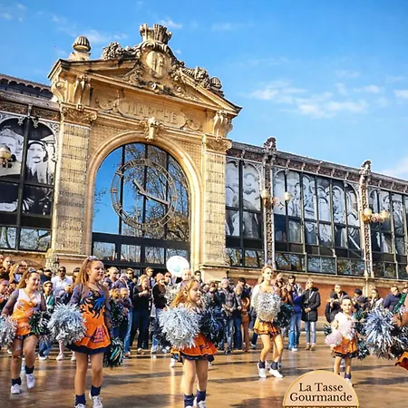 La Maison Du Citronnier Est Climatisée Avec Garage à 5 Min à Pied Des Grands Buffets Et 10 Min Des Halles Casa vacanze Narbona